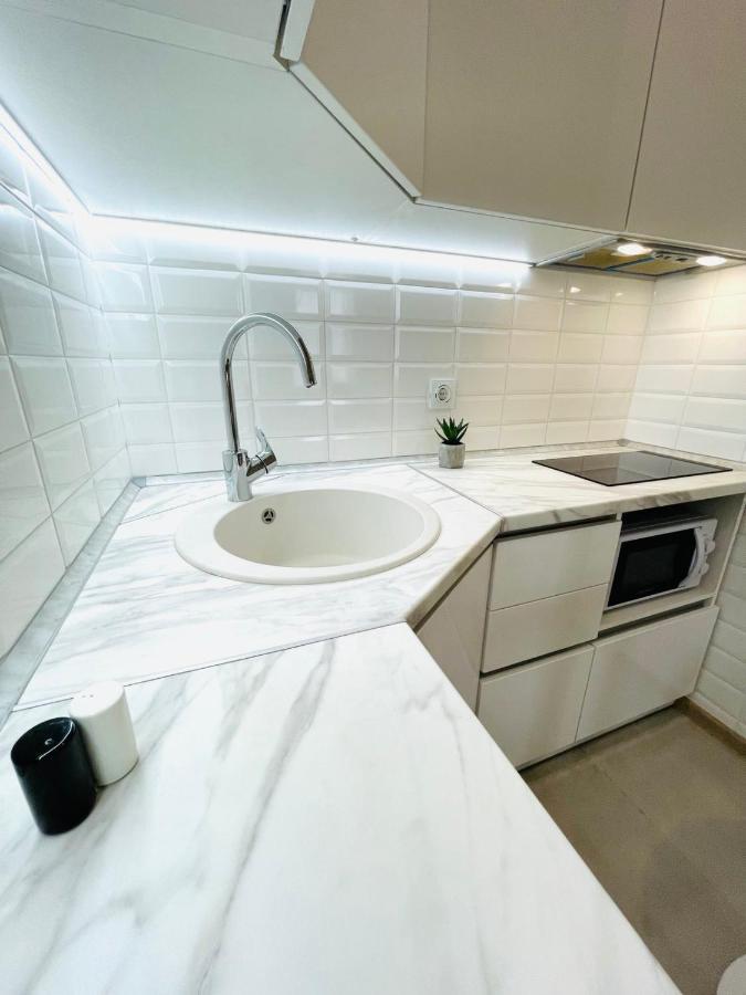 Apartment Жд Вокзал, Центр Lviv Kültér fotó